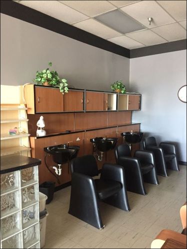 1035 W Jackson St, Morton, IL 61550
